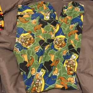 Lularoe OS beast leggings